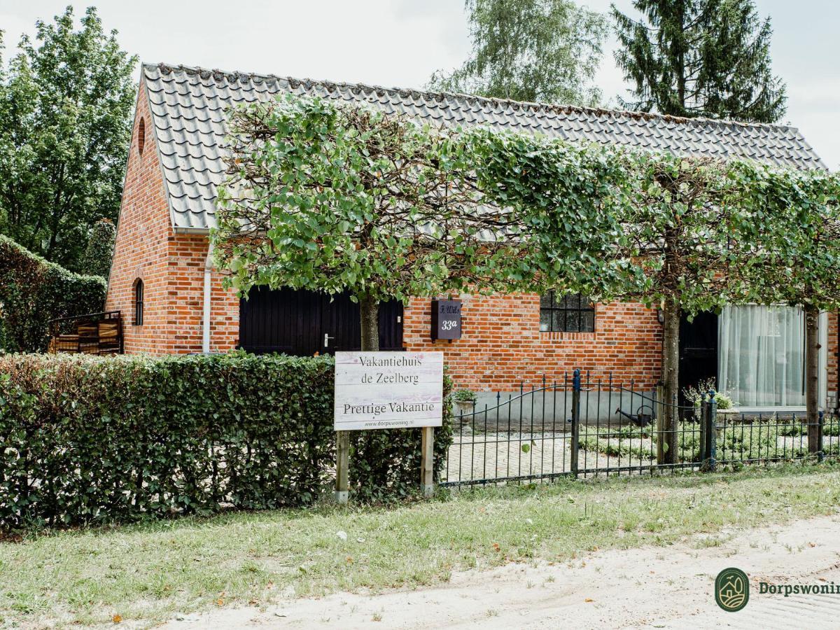 Modern Holiday Home In Valkenswaard With Private Garden Exteriér fotografie